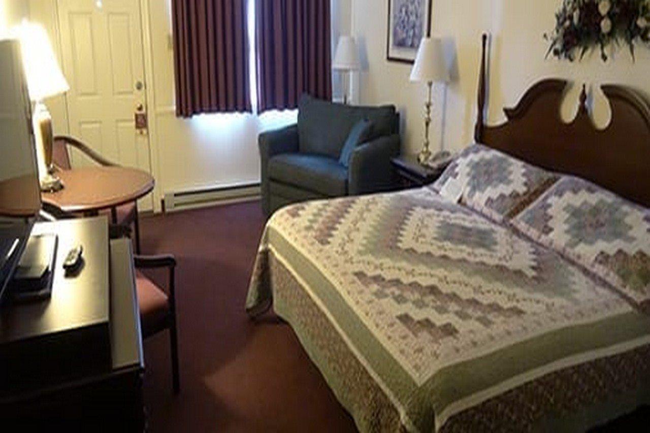 Amish Country Motel Bird-in-Hand Экстерьер фото