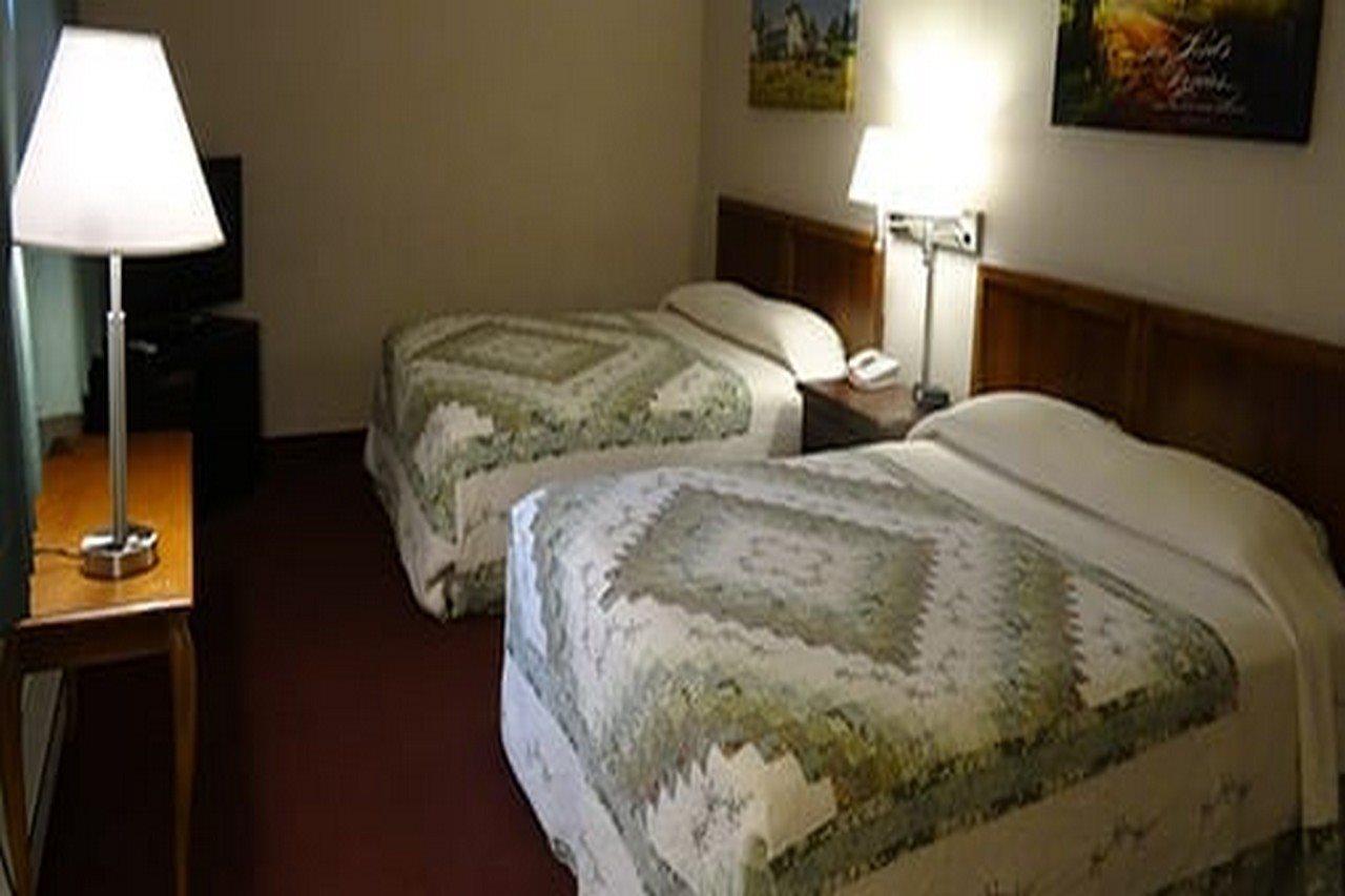 Amish Country Motel Bird-in-Hand Экстерьер фото