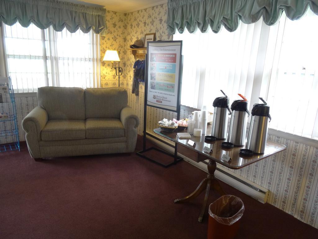 Amish Country Motel Bird-in-Hand Экстерьер фото