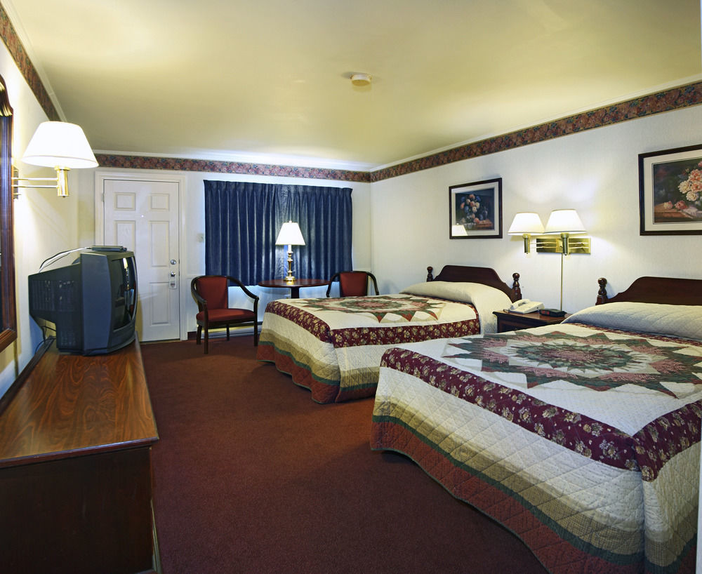 Amish Country Motel Bird-in-Hand Экстерьер фото